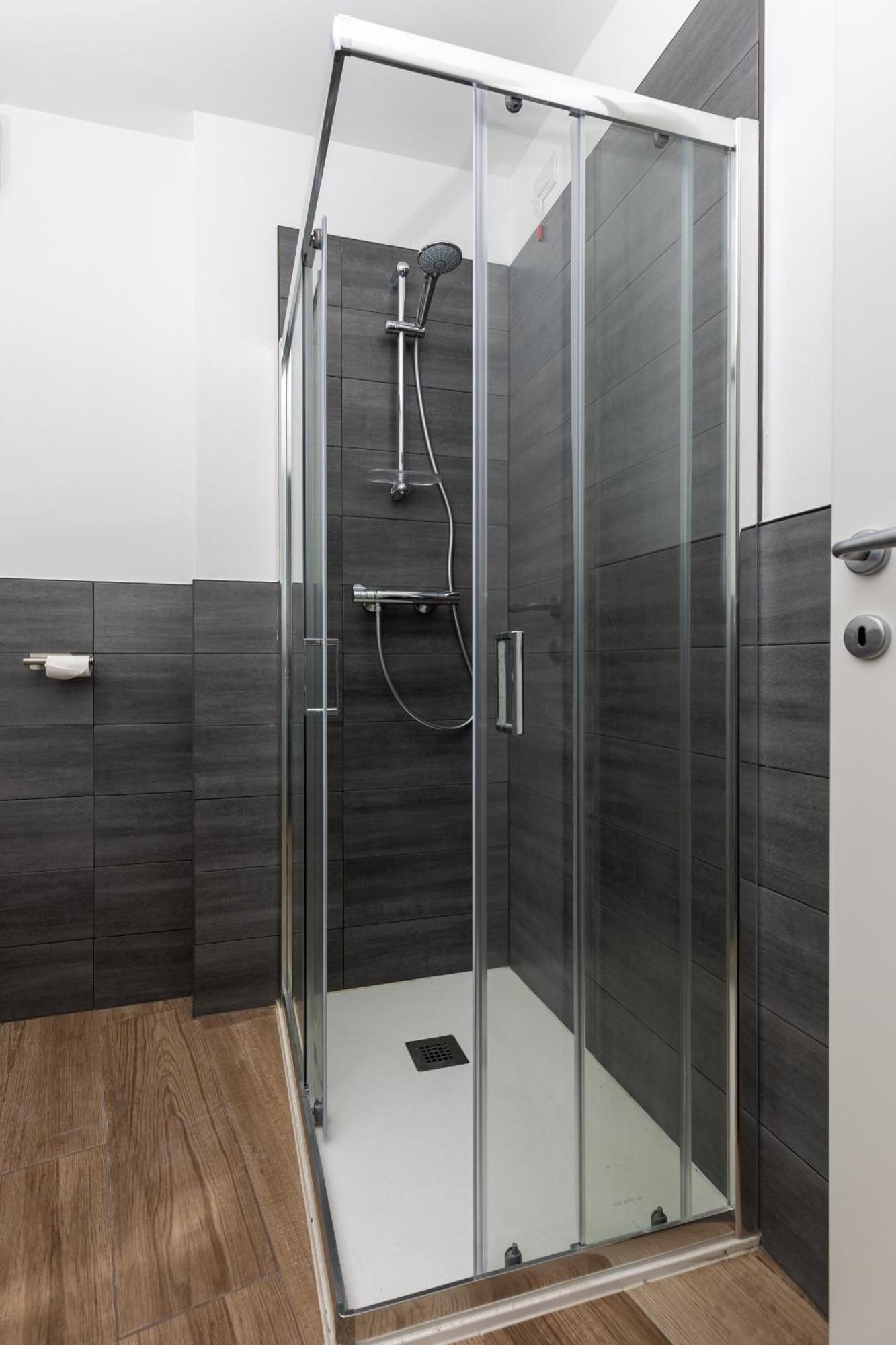 Piazza Del Lago Suites Menaggio Extérieur photo